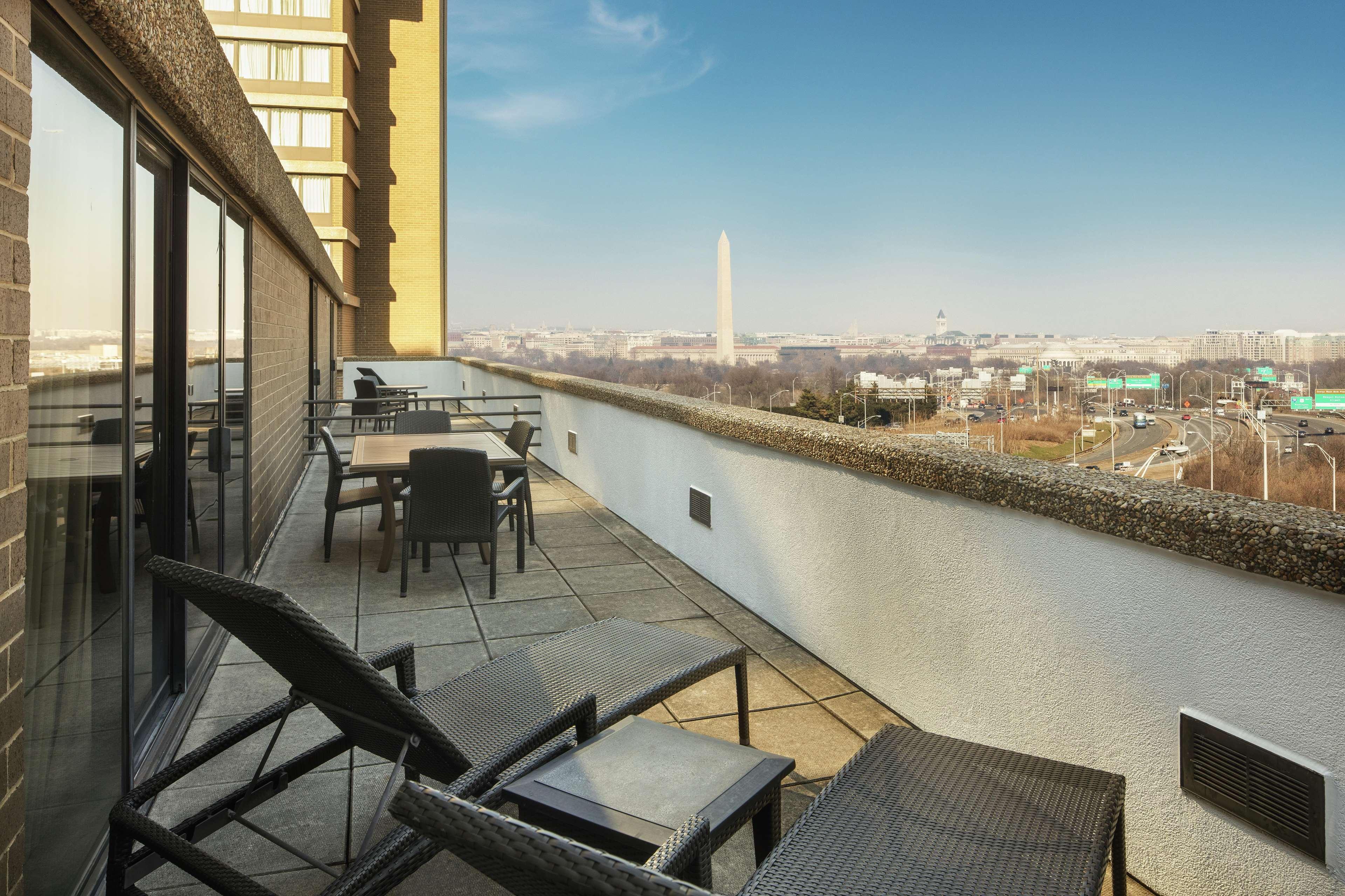 Doubletree By Hilton Washington Dc - Crystal City Arlington Buitenkant foto