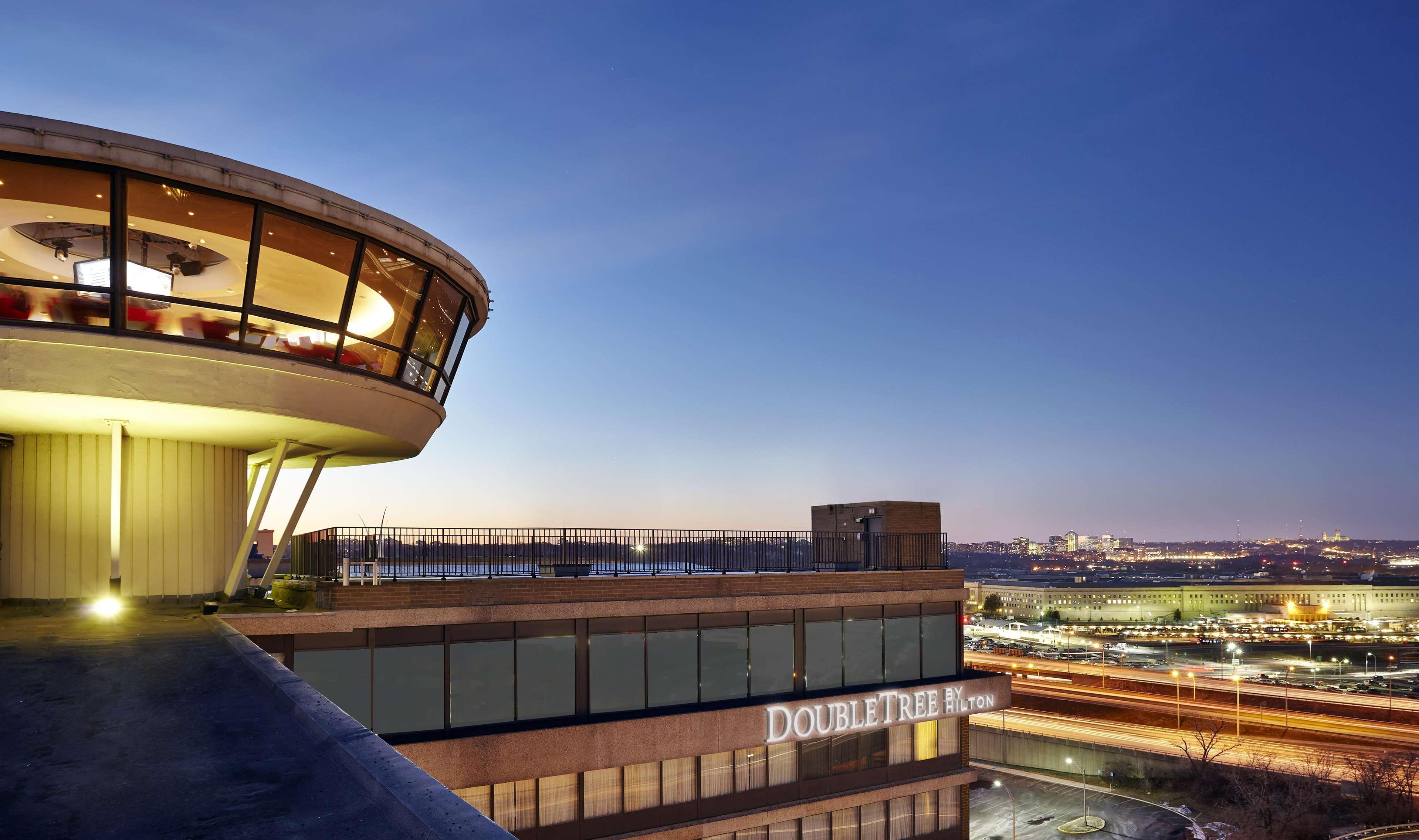 Doubletree By Hilton Washington Dc - Crystal City Arlington Buitenkant foto