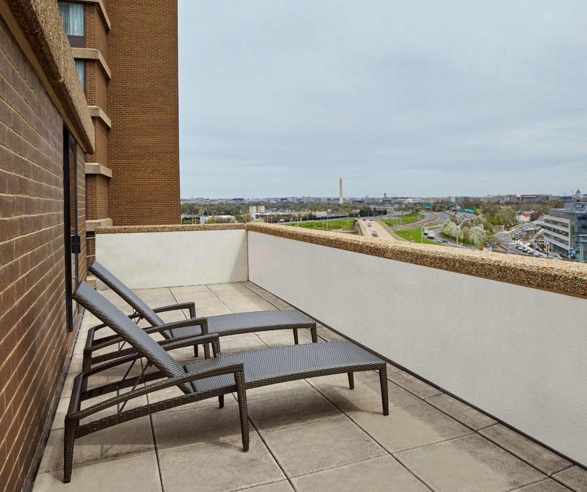 Doubletree By Hilton Washington Dc - Crystal City Arlington Buitenkant foto